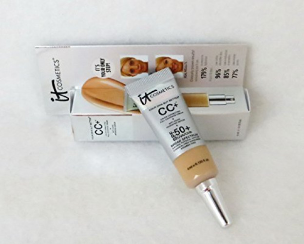 it Cosmetics Your Skin but better CC+ Color Correcting Full Coverage Cream Medium 0.135 fl oz Mini size
