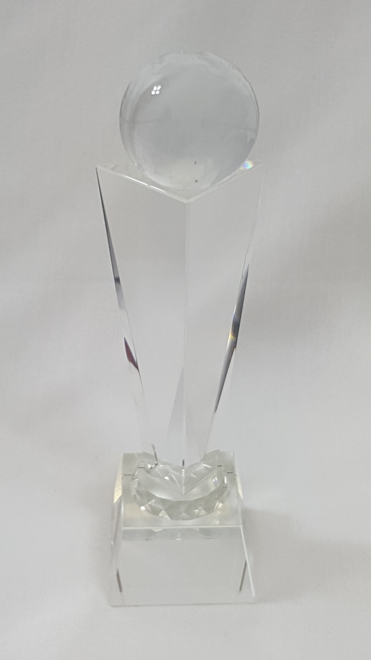 Elegance Globe Trophy Award