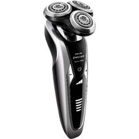 Philips Norelco - 9300 Clean & Charge Wet/Dry Electric Shaver - Black/Silver
